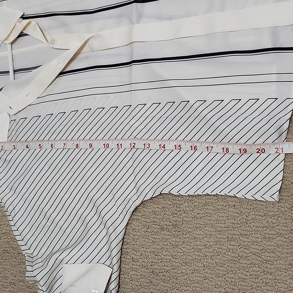 Mango 🥭 White/Black Striped Long-sleeved Satin Blouse, Size 2 / XS ✨️NWT✨️ - Picture 12 of 13